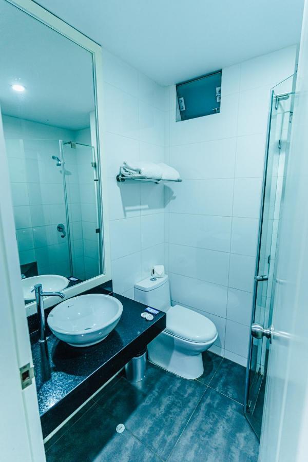Hotel Hacienda Lima Norte Екстериор снимка