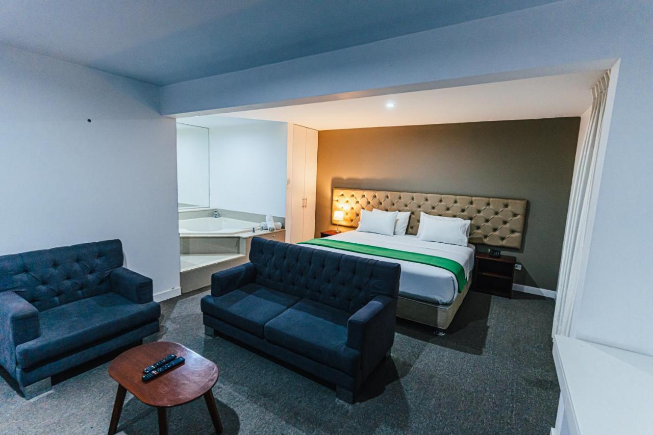 Hotel Hacienda Lima Norte Екстериор снимка
