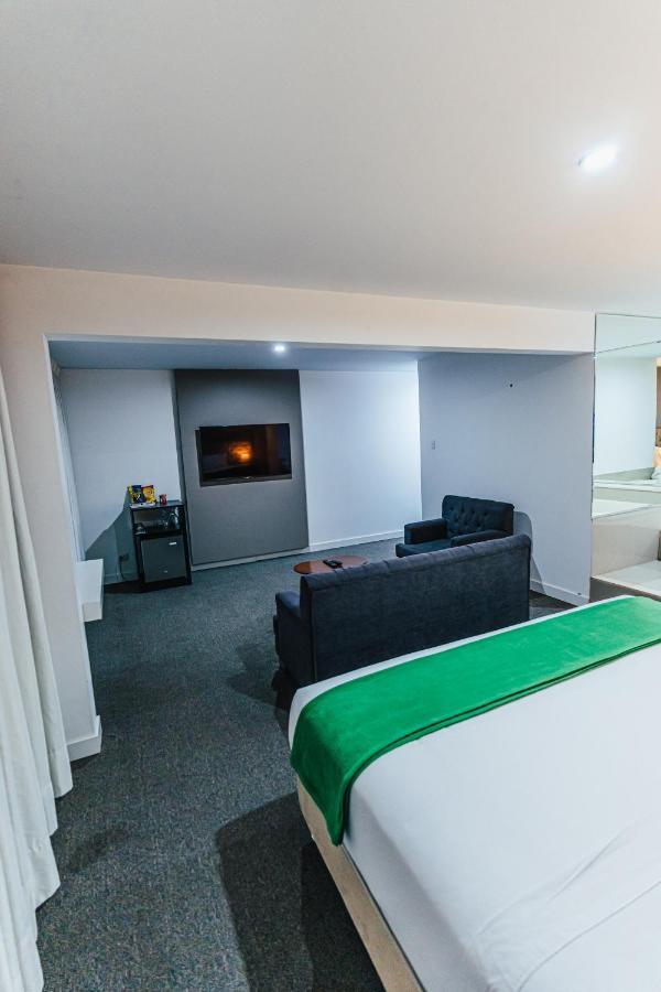 Hotel Hacienda Lima Norte Екстериор снимка
