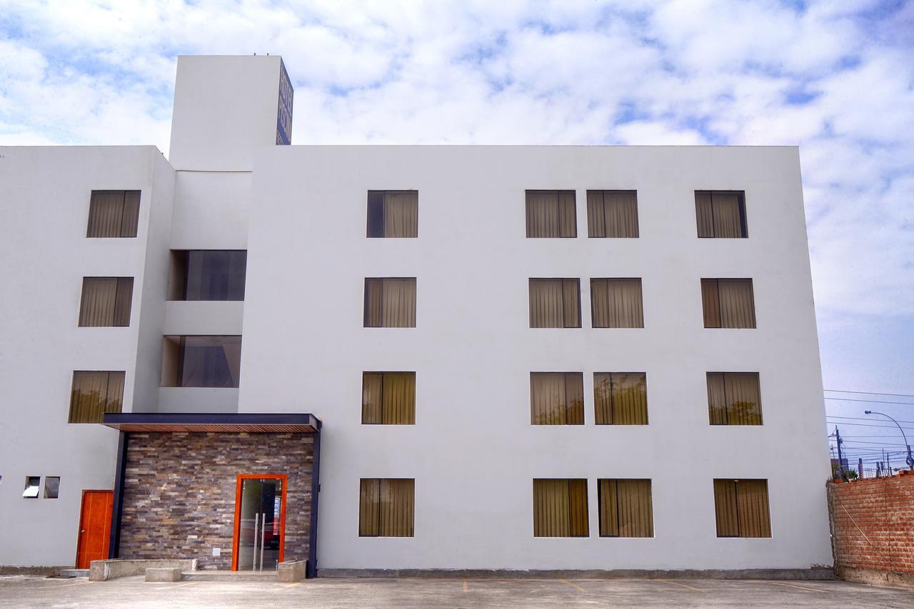Hotel Hacienda Lima Norte Екстериор снимка